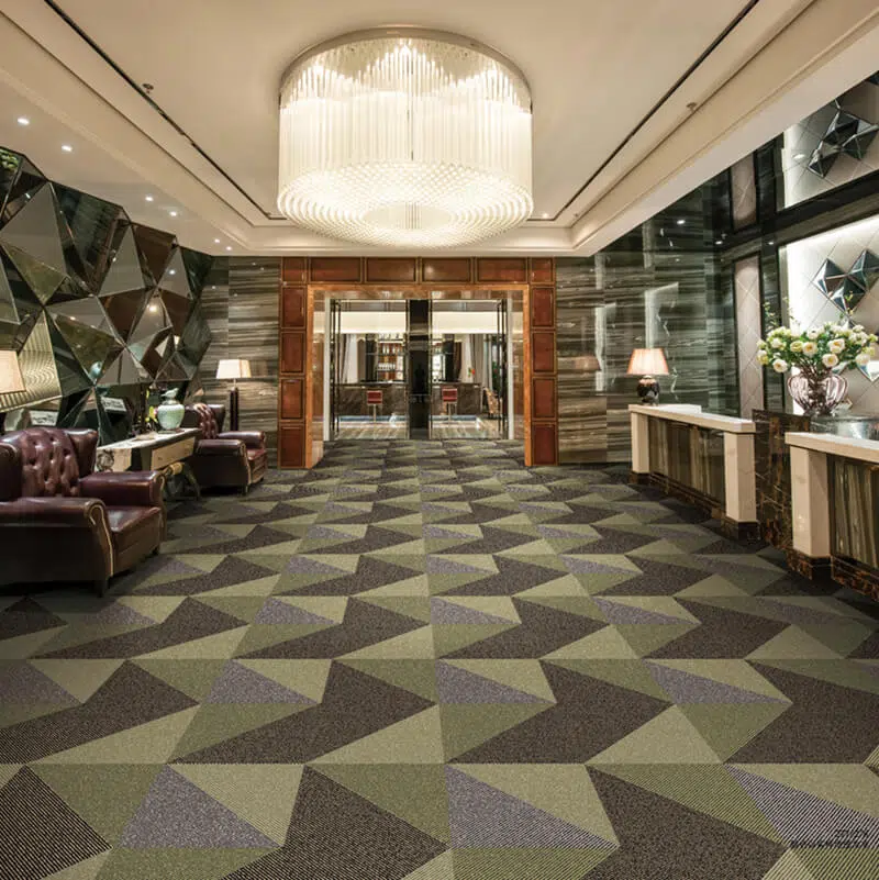 موکت تایل بادوام زت در طراحی سالن اجتماعات